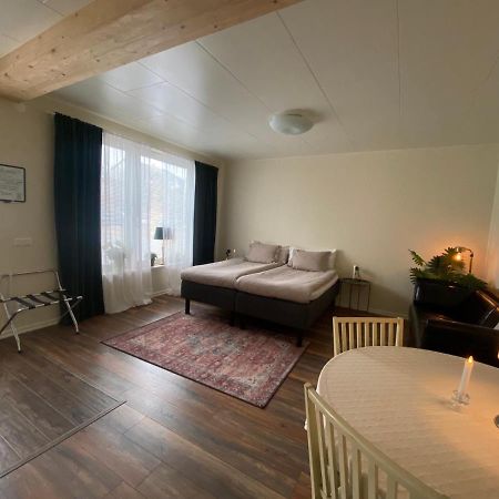 Cozy Modern Studio Apartment Stay Falkenberg Bagian luar foto