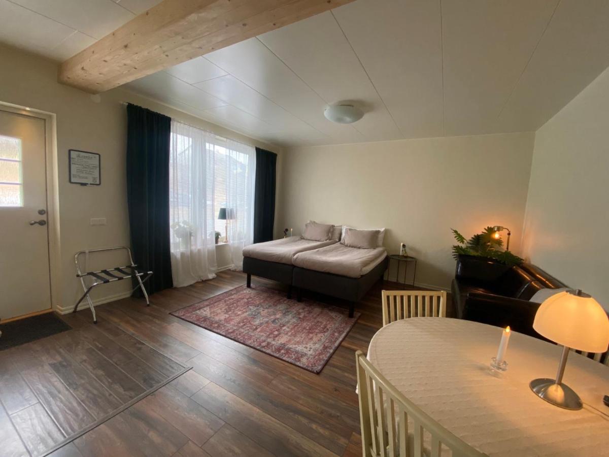 Cozy Modern Studio Apartment Stay Falkenberg Bagian luar foto